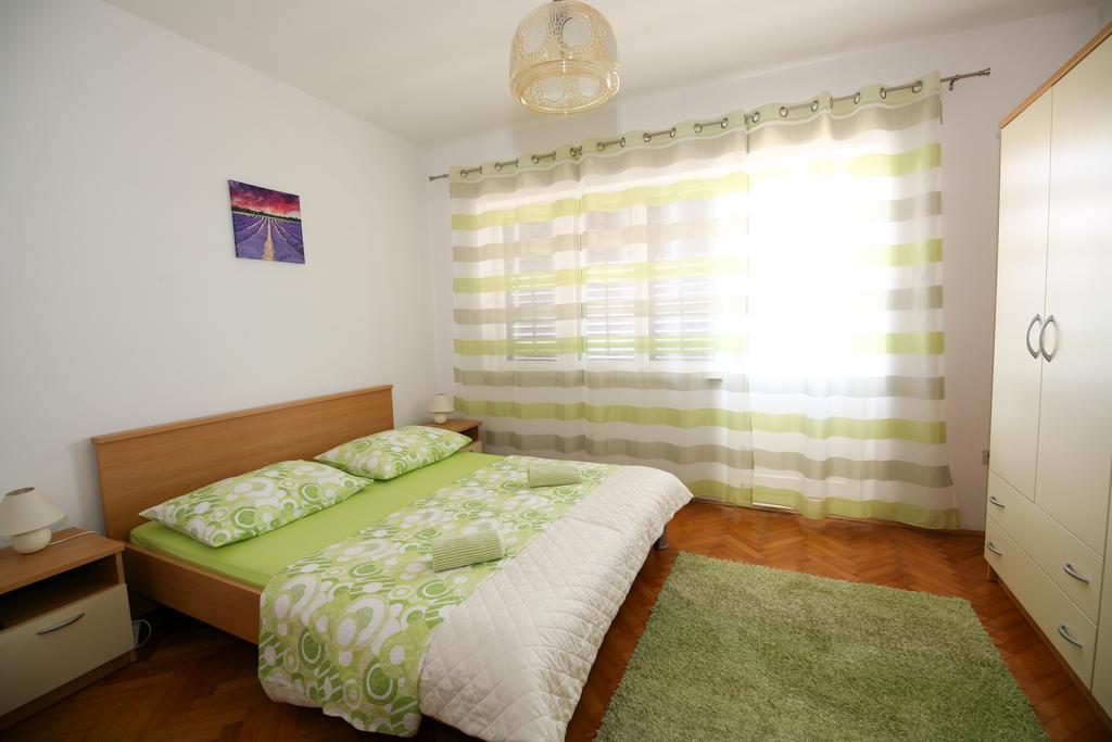 Apartment Merica Slatine Zewnętrze zdjęcie
