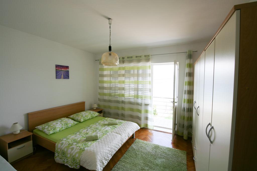 Apartment Merica Slatine Zewnętrze zdjęcie