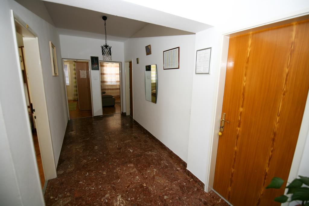 Apartment Merica Slatine Zewnętrze zdjęcie